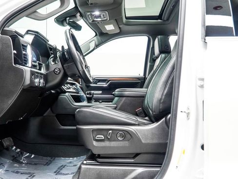 Used 2025 GMC Sierra 1500 Denali image 39