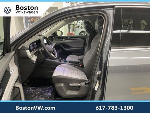 New 2026 Volkswagen Tiguan S image 9