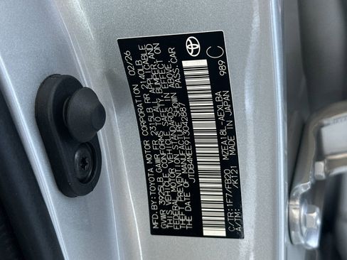 Used 2026 Toyota Corolla LE w/ LE Premium Package FWD image 27