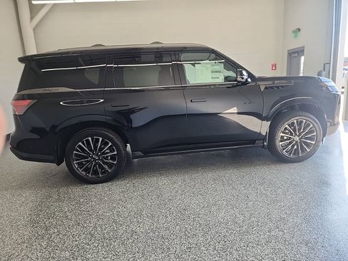 New 2026 INFINITI QX80 Autograph w/ Autograph Exterior Package image 6