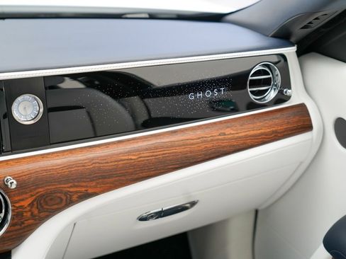 Certified 2022 Rolls-Royce Ghost image 45