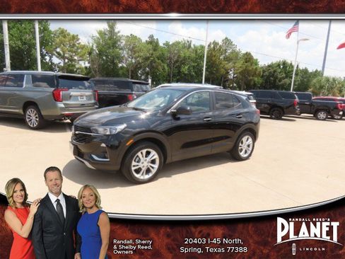 Used 2022 Buick Encore GX Preferred w/ Cold Weather Comfort Package AWD/4WD image 1
