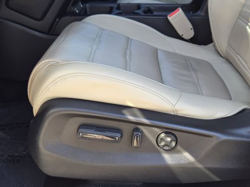 Used 2021 Honda CR-V EX-L image 25