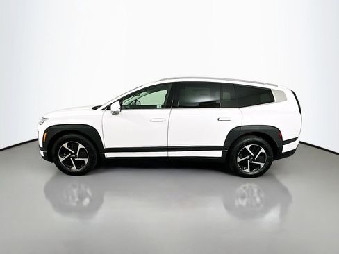 New 2026 Hyundai Ioniq 9 SE image 8