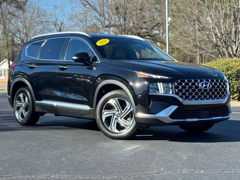 Used 2021 Hyundai Santa Fe SEL w/ Convenience Package image 2