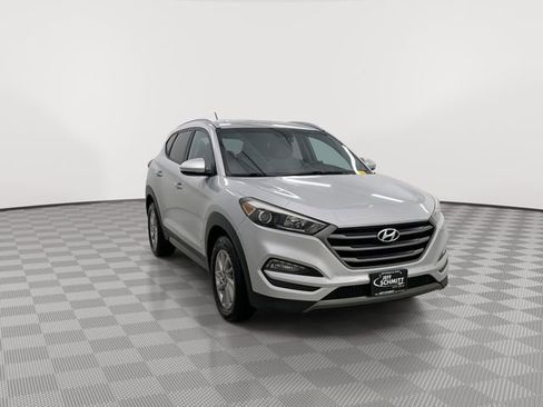 Used 2016 Hyundai Tucson Eco image 2