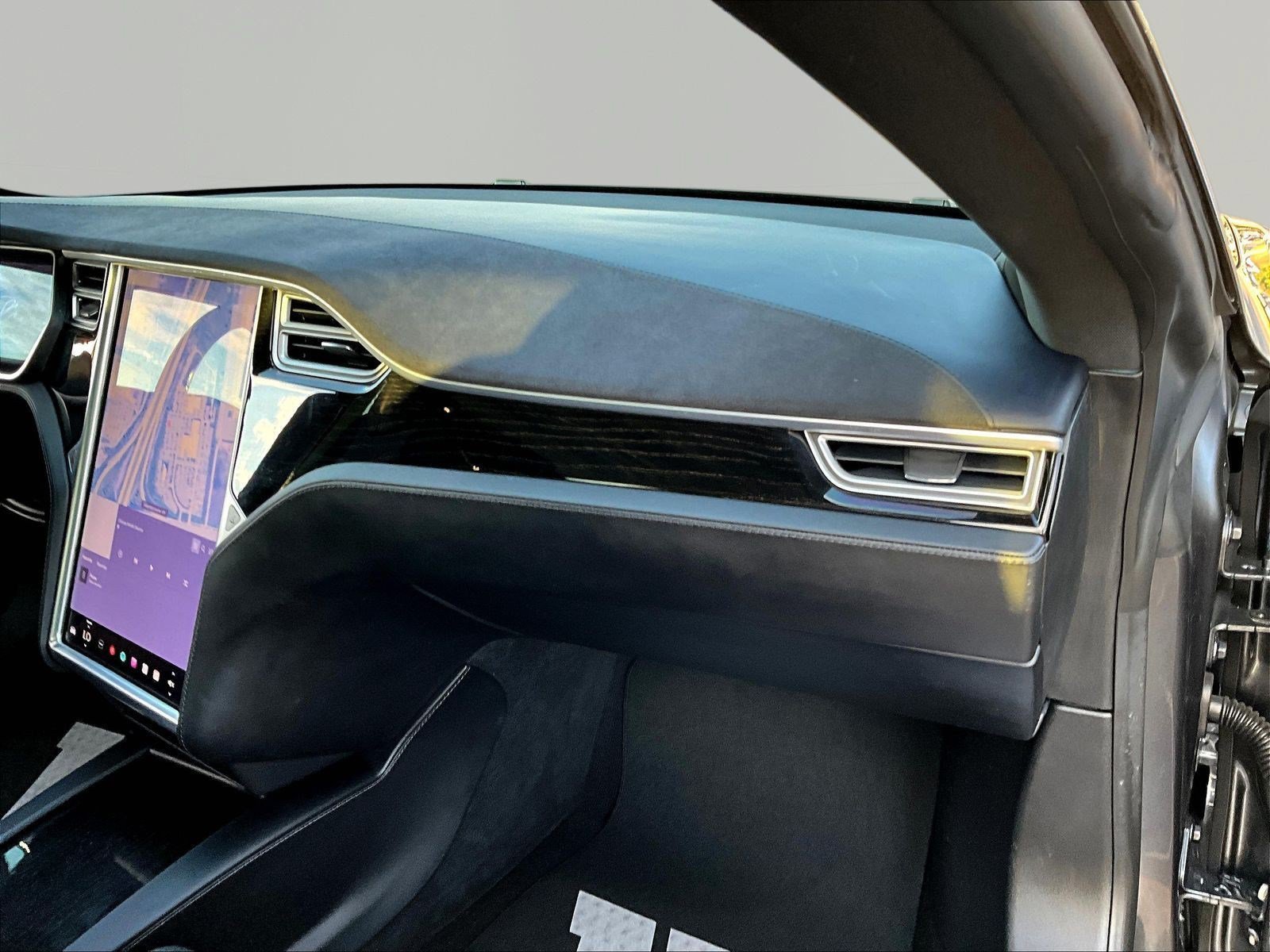 Used 2017 Tesla Model S 60 RWD image 26