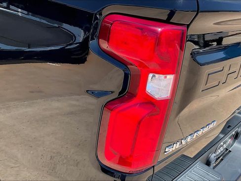 Used 2019 Chevrolet Silverado 1500 RST w/ All-Star Edition AWD/4WD image 28