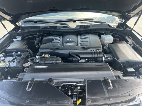 Used 2024 Nissan Armada Platinum w/ Captain's Chairs Package image 37