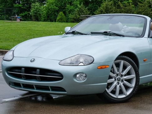 Used 2006 Jaguar XK8 Convertible RWD image 7