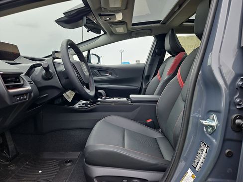 New 2026 Toyota Prius Plug-In Hybrid FWD image 14