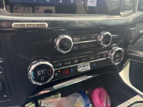 Used 2021 Ford F150 Limited image 14