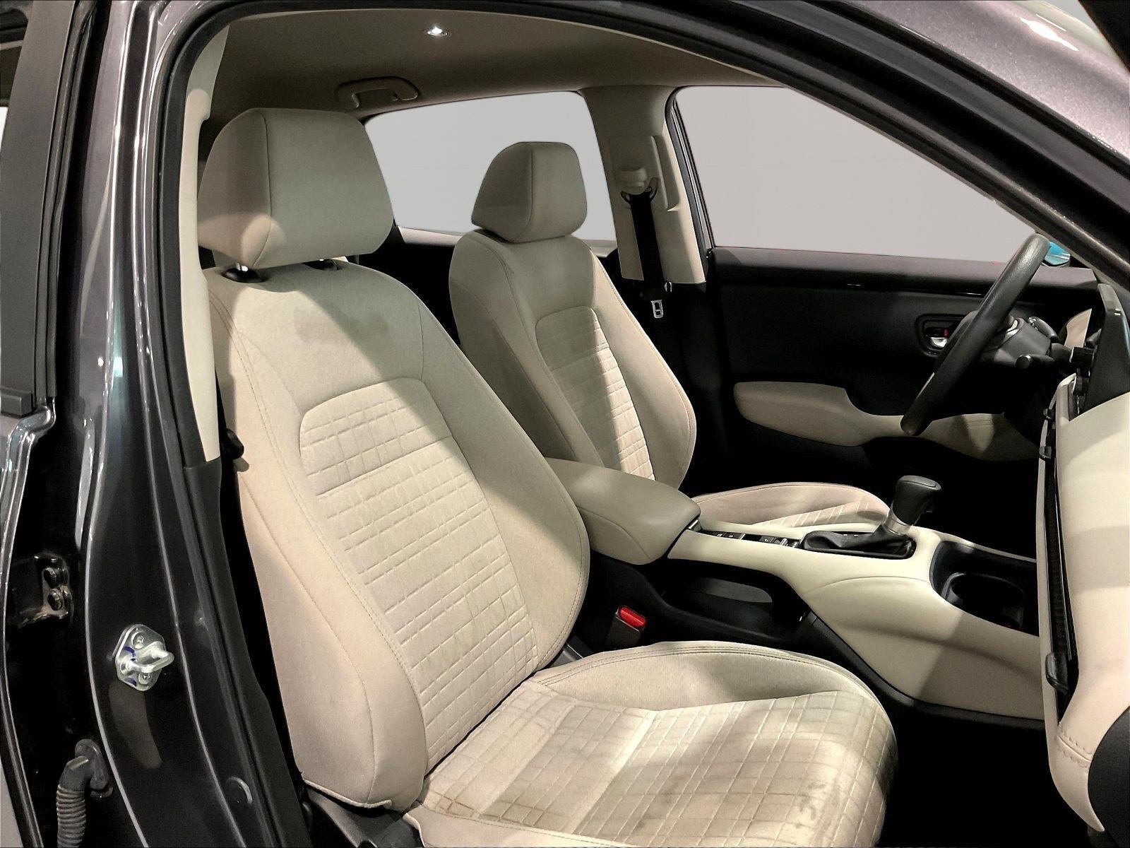 Used 2025 Honda HR-V LX image 28