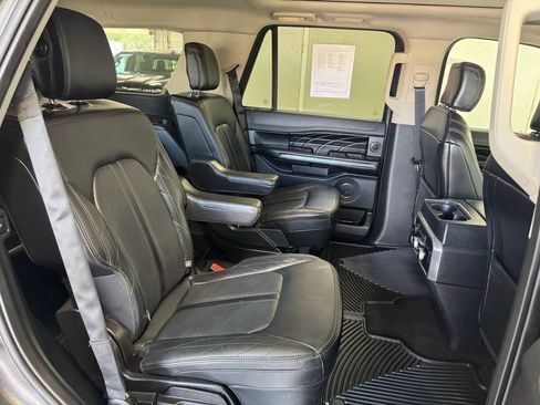 Used 2019 Ford Expedition Platinum AWD/4WD image 33