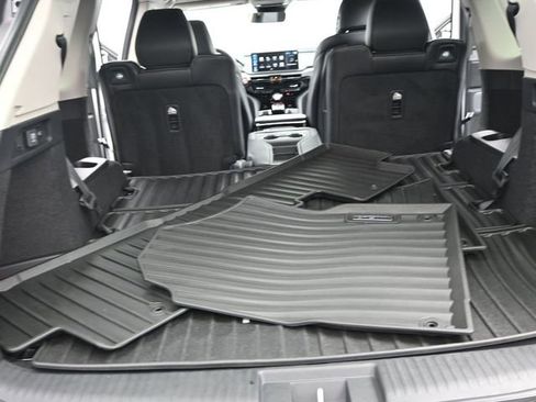 Certified 2025 Acura MDX Technology Package image 18