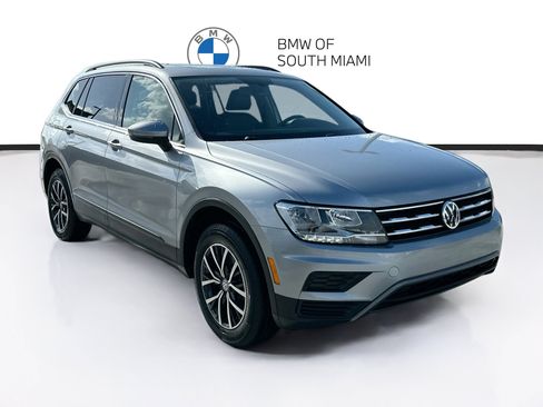 Used 2019 Volkswagen Tiguan SE w/ Panoramic Sunroof Package FWD image 1