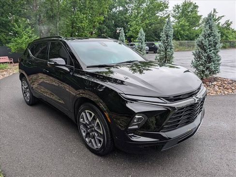Used 2023 Chevrolet Blazer RS w/ Driver Confidence II Package AWD/4WD image 7