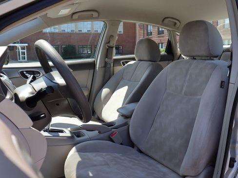 Used 2013 Nissan Sentra SV w/ Electronics Pkg FWD image 11