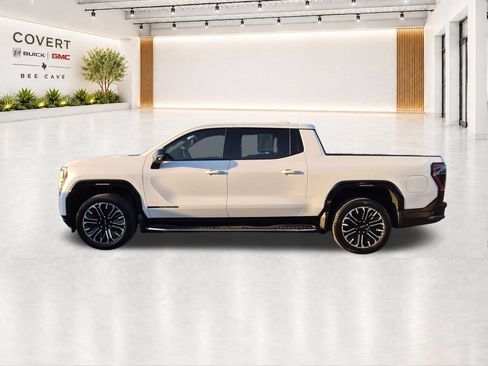 Used 2026 GMC Sierra EV Denali AWD/4WD image 7