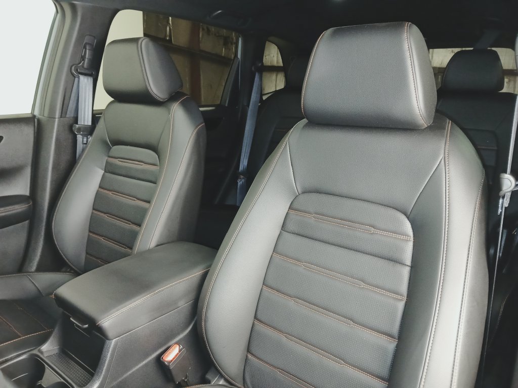 Used 2026 Honda CR-V Sport Touring image 11