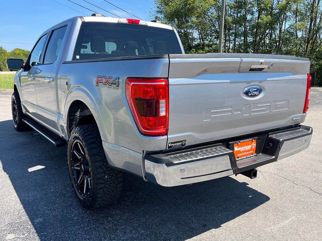 Used 2021 Ford F150 XLT w/ Equipment Group 302A High AWD/4WD image 9