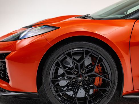 Used 2026 Chevrolet Corvette ZR1 w/ Stealth Interior Trim Package image 28