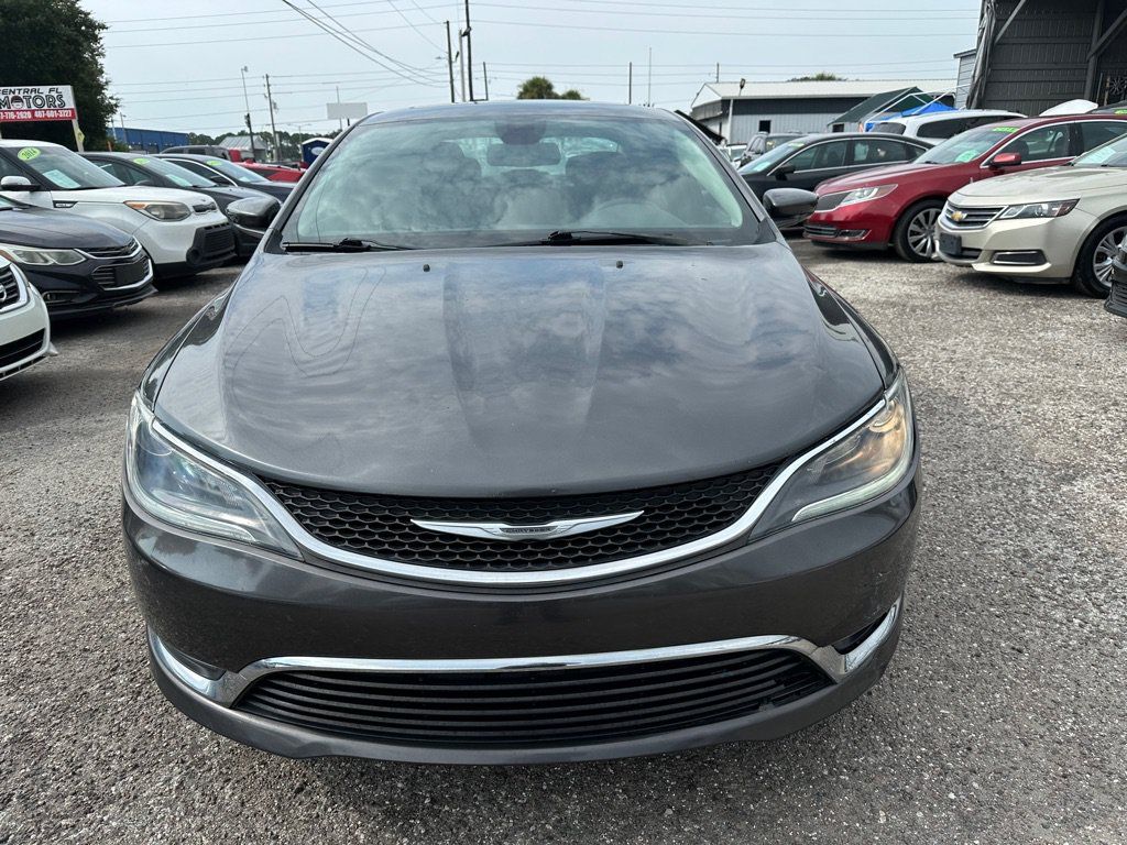 Used 2016 Chrysler 200 Limited FWD image 2