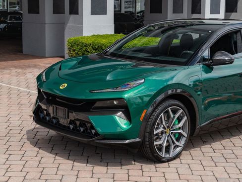 New 2025 Lotus Eletre image 5