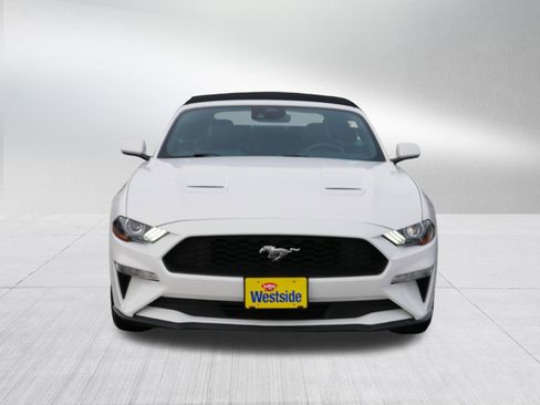 Used 2023 Ford Mustang Premium image 2