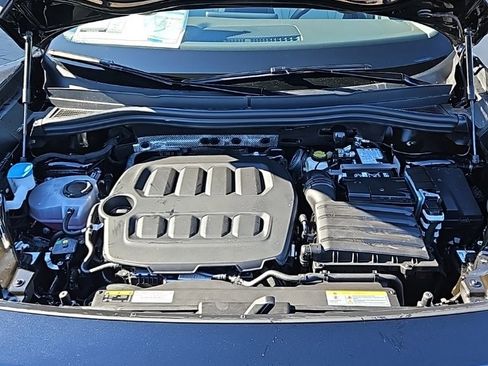 New 2026 Volkswagen Tiguan SE image 10