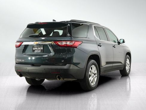 Used 2020 Chevrolet Traverse LT w/ Driver Confidence II Package AWD/4WD image 5