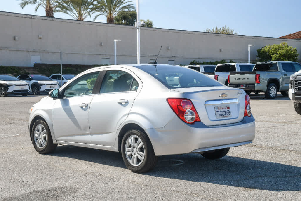 Used 2016 Chevrolet Sonic LT FWD image 7