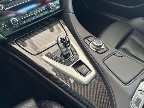 Used 2013 BMW M6 Coupe image 19