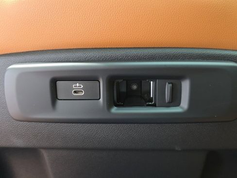 Used 2022 BMW X5 xDrive45e image 15