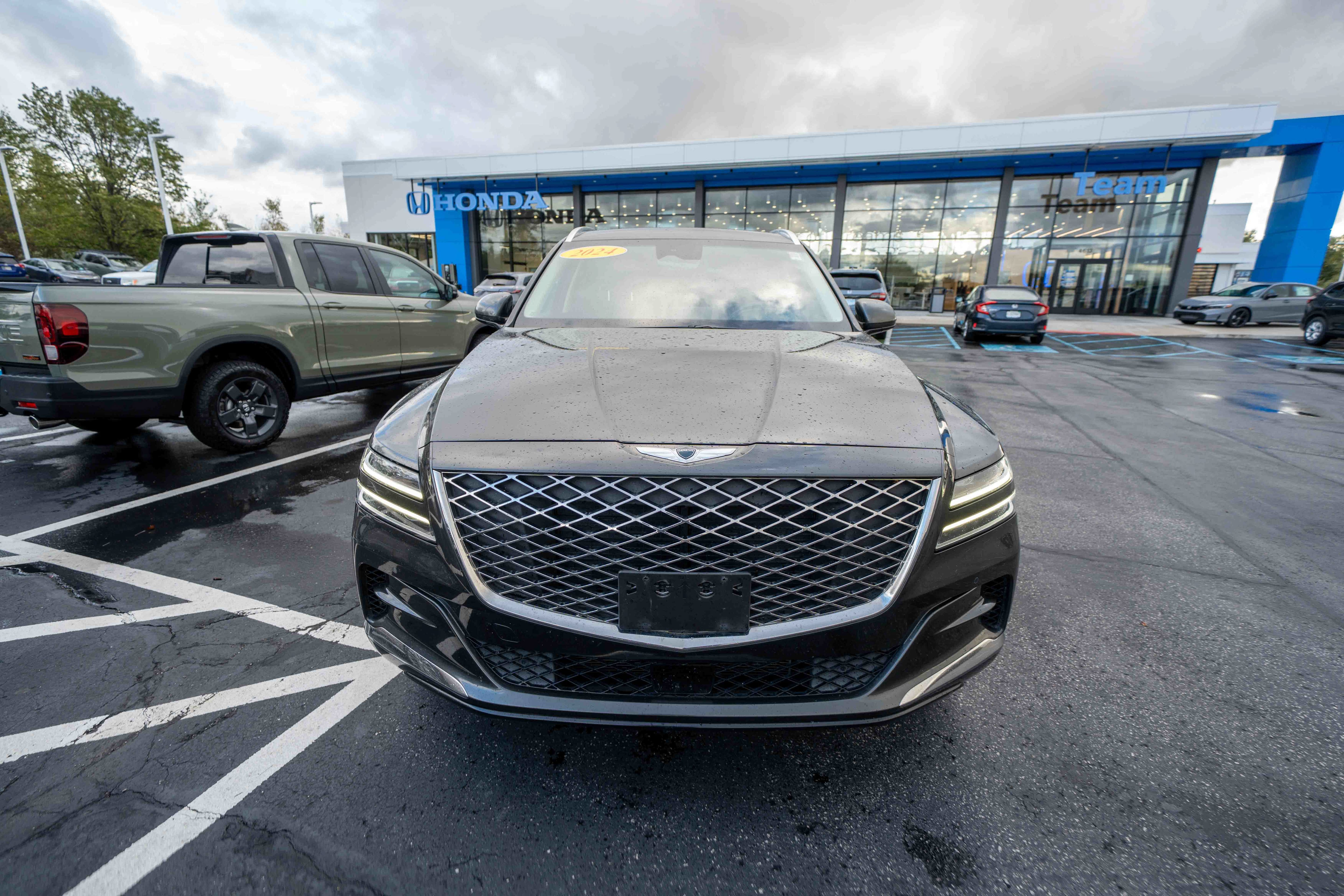 Used 2024 Genesis GV80 2.5T AWD/4WD image 2