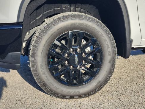 New 2026 Chevrolet Silverado 2500 Custom w/ Custom Value Package AWD/4WD image 9