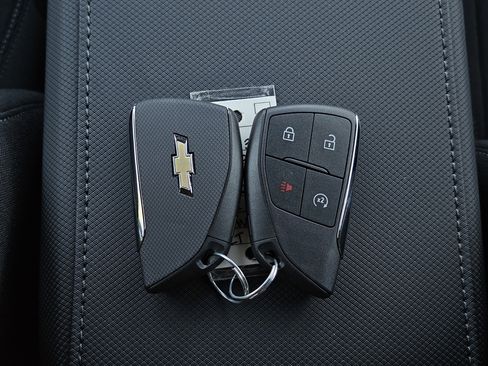 New 2026 Chevrolet Equinox EV LT w/ Comfort Package image 28