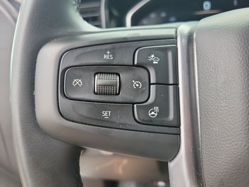 Used 2025 GMC Sierra 1500 SLT RWD image 15