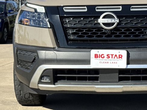 Used 2023 Nissan Pathfinder Rock Creek image 7