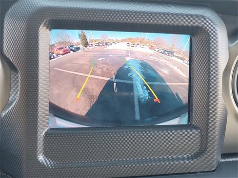 Used 2023 Jeep Wrangler Sport S image 22