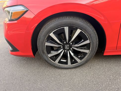 Used 2023 Honda Civic EX image 7