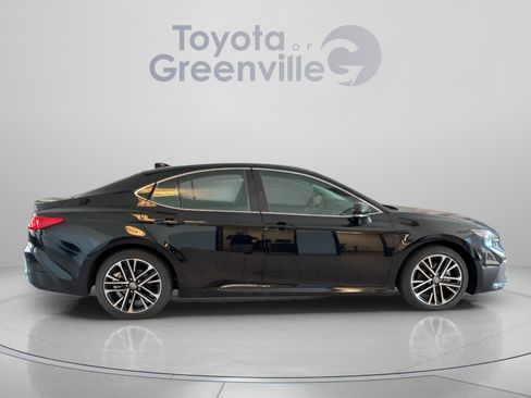 Certified 2025 Toyota Camry XLE FWD image 7