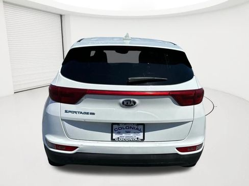 Used 2018 Kia Sportage LX FWD image 6