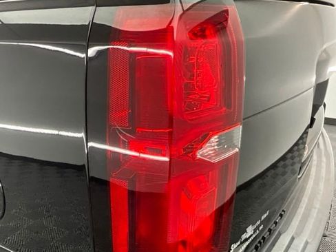 Used 2020 Chevrolet Suburban Premier w/ RST Edition image 22