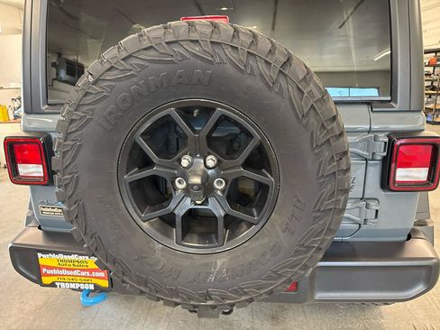 Used 2024 Jeep Wrangler Unlimited AWD/4WD image 70