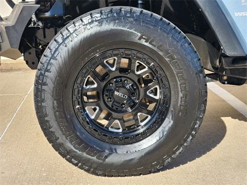 Used 2012 Jeep Wrangler Sport w/ Connectivity Group image 10