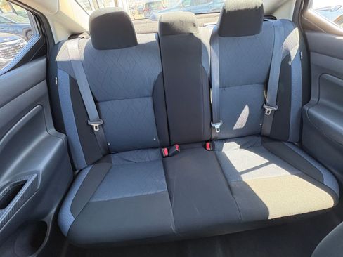 Used 2025 Nissan Versa SV FWD image 37