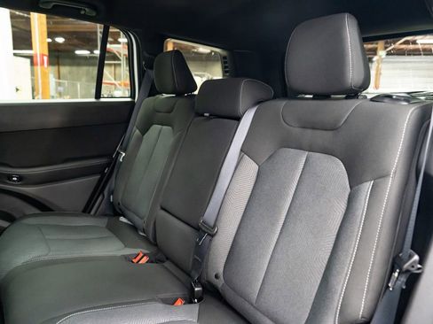 New 2026 Jeep Cherokee Laredo AWD/4WD image 25