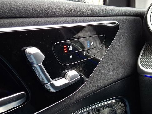 Used 2026 Mercedes-Benz GLC 300 4MATIC image 19