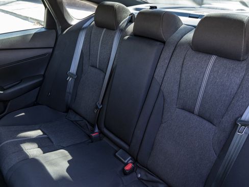 Used 2024 Honda Accord Sport image 18